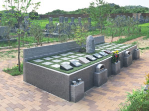fureai2-300x225-1 ペットと一緒に入れるお墓:愛ふれあいガーデン奈良の樹木葬